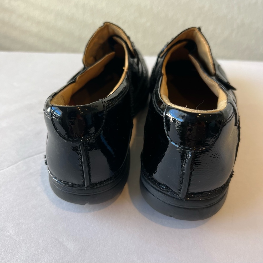 Clarks Artisan Unstructured Unloop Leather Slip O… - image 7